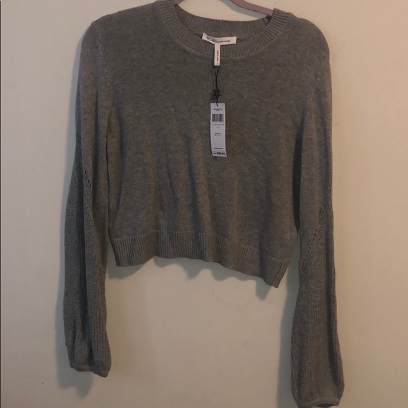 BCBGeneration Crop Bell Sleeve Sweater - Picture 4 of 10